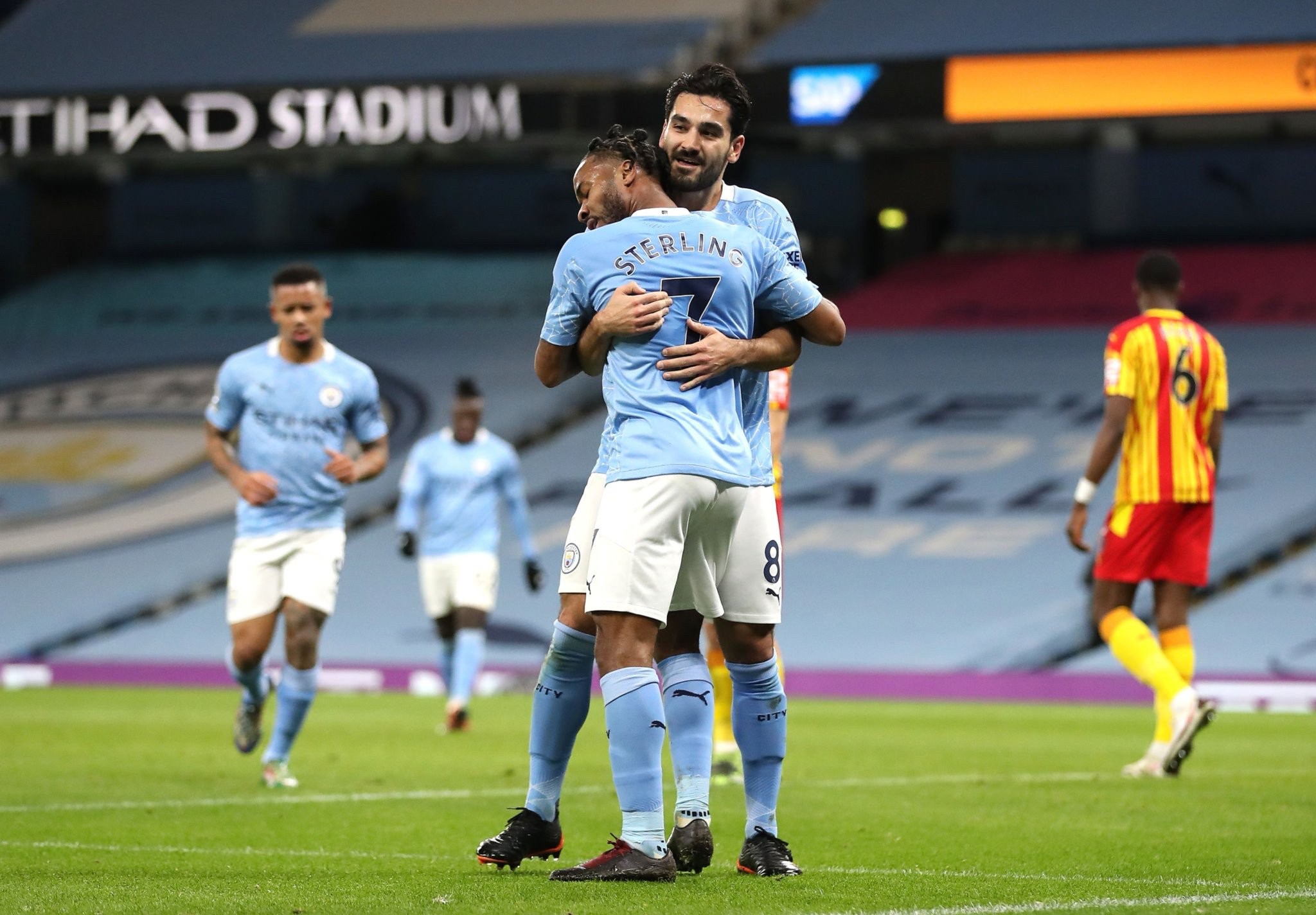 他们可能因 他们可能因